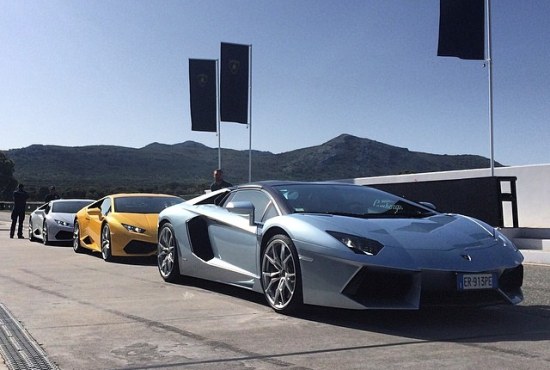 Huracan op Ascari