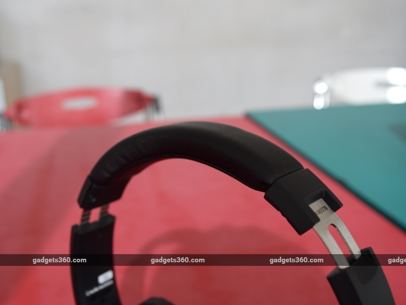 audio_technica_athws770is_band2_ndtv.jpg