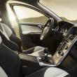 image Volvo-XC60-2014-06.jpg