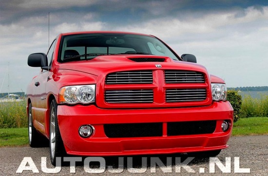 Dodge RAM SRT-10