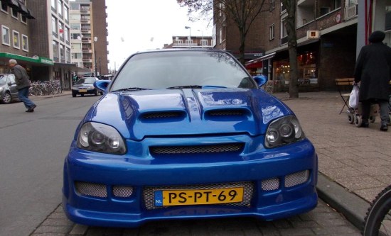 Civic met extra snuifgaten