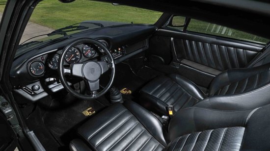 Porsche 930 interieur