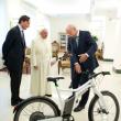 image Paus-Fransiscus-E-Bike-02.jpg