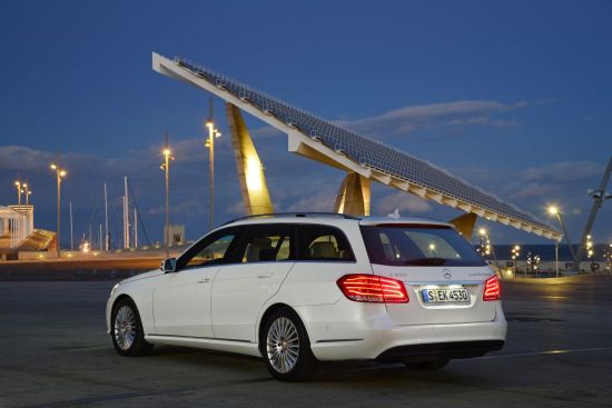 Mercedes-Benz E 300 BlueTEC HYBRID