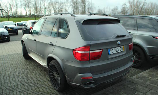 Extreme crash met BMW X5 van Vitesse-speler in Utrecht