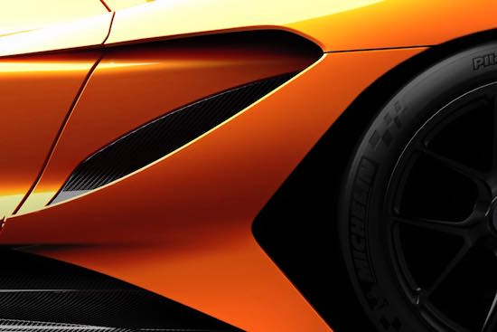 Gumpert Apollo teaser