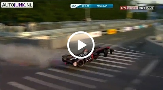  Formule E: Nick Heidfeld crasht hard