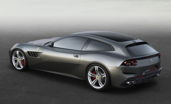 Ferrari GTC4Lusso