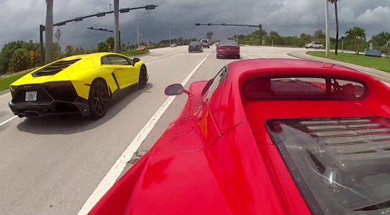 Ferrari F50 en Lamborghini Aventador 50th Anniversary