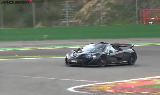 McLaren P1 wordt over Spa Francorchamps gestoempt