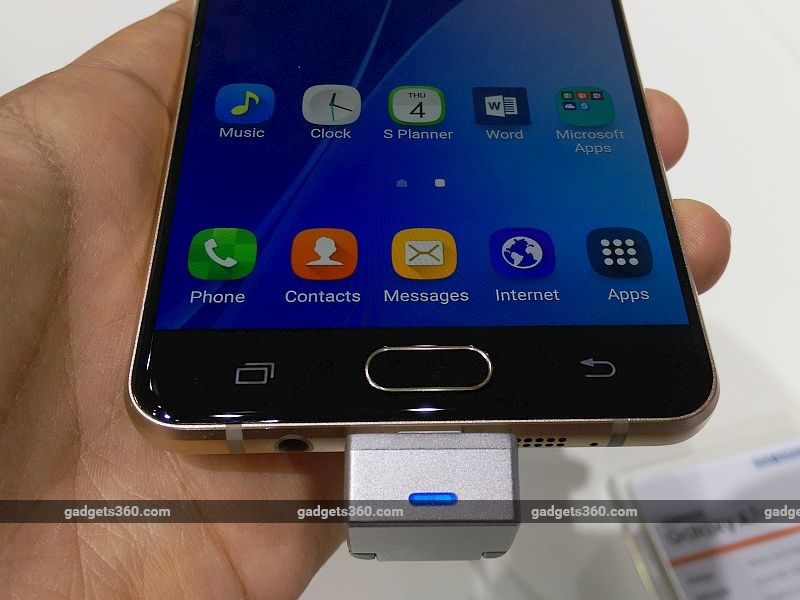 samsung_galaxy_a7_2016_home_button_ndtv.jpg