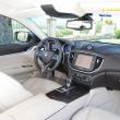 image maserati-ghibli-2014-028.jpg