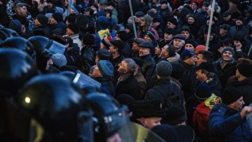 Акции протеста у здания Парламента в Кишиневе. Архивное фото