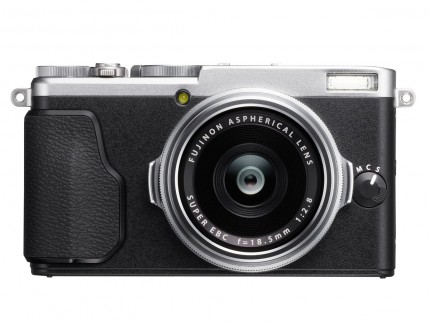 Fujifilm X70