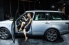 Range Rover Hybrid: extra batteries for women football