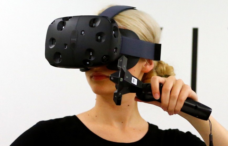 Виртуальная реальность с HTC Vive гораздо более захватывающая, чем смартфоны-флагманы