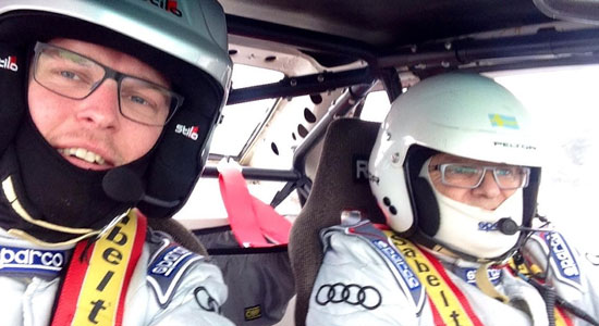 But first, let me take a #CARFIE!