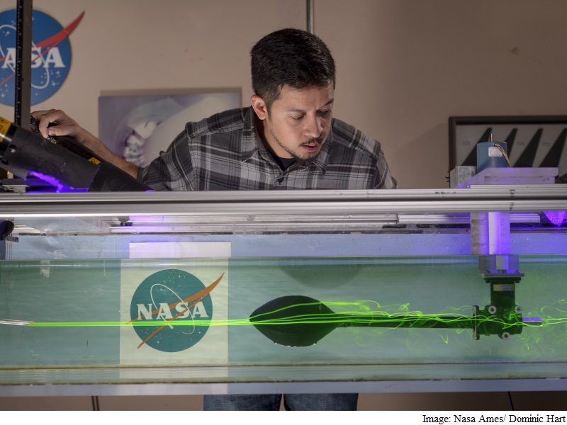 Nasa Engineers Use Super Bowl to Decode Aerodynamics