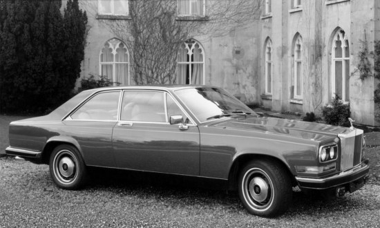 Rolls Royce Camargue 