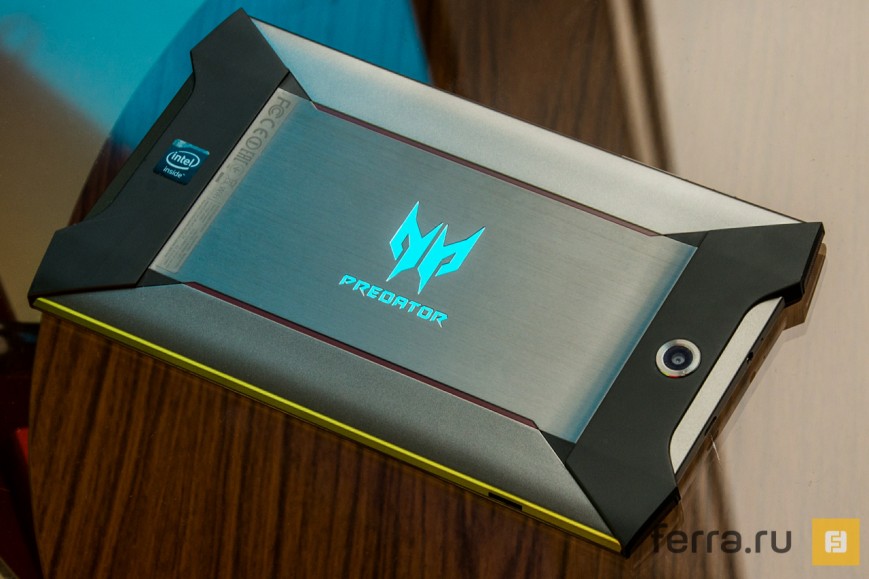 Тыловая панель Acer Predator 8