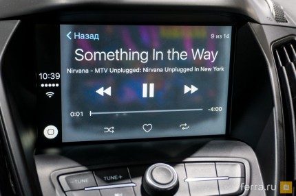 Аудиоплеер Apple CarPlay в Ford SYNC 3