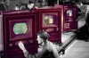 25. März in der Geschichte: der erste Farb-TV, Lenkflugkörper im atomaren сумбаринах und die Entstehung lautende Mobilfunk-Tarife in Russland