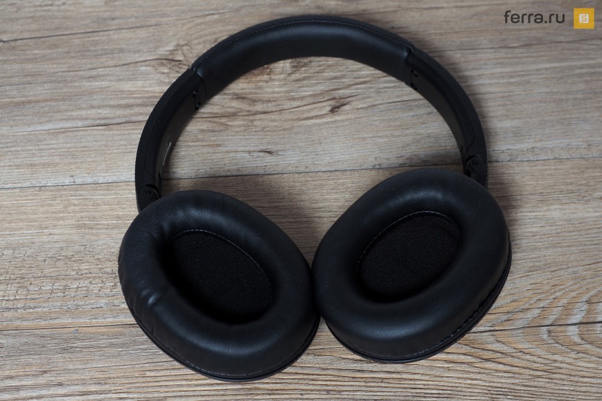 Внутренняя поверхность чашечек Philips SHB9850NC