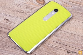Варианты расцветок Motorola Moto X Play