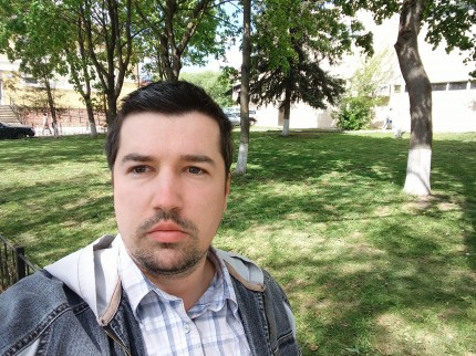 Пример фото, снятых на фронтальную камеру LG G5 SE