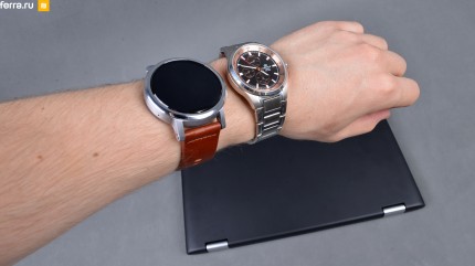 Moto 360 v2