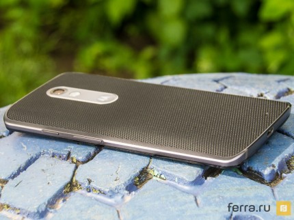 Правая грань Moto X Force