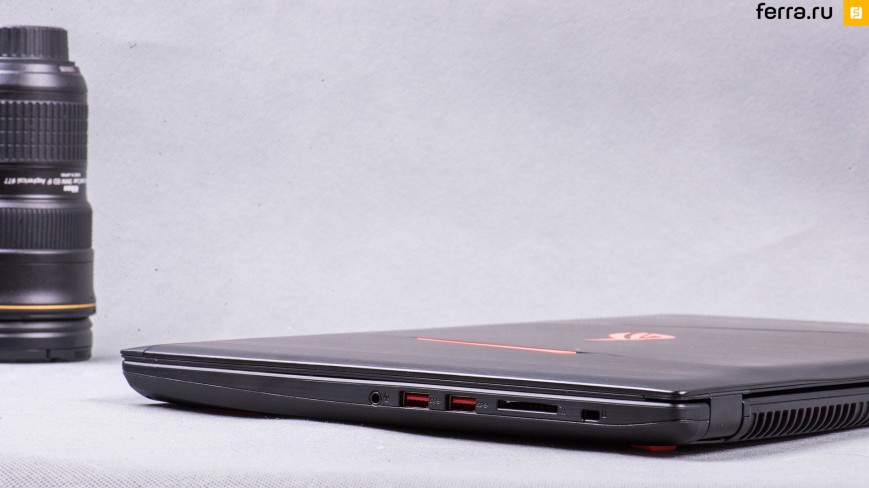 Левая грань ASUS ROG GL502VT