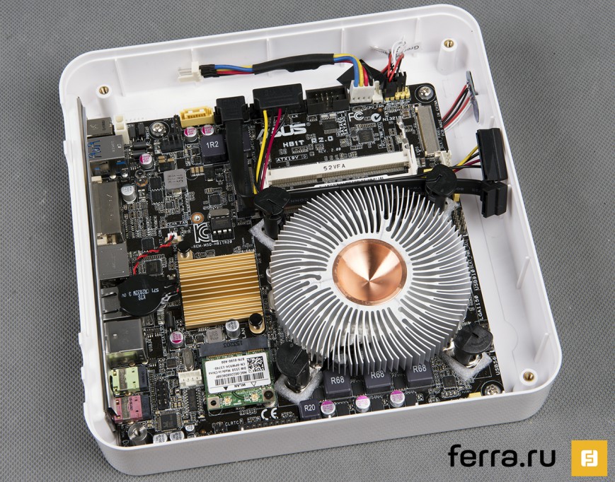 LUNA Design DNK-H PC Case со снятой крышкой