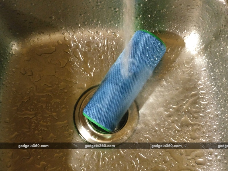 ue_boom2_waterproof_ndtv.jpg