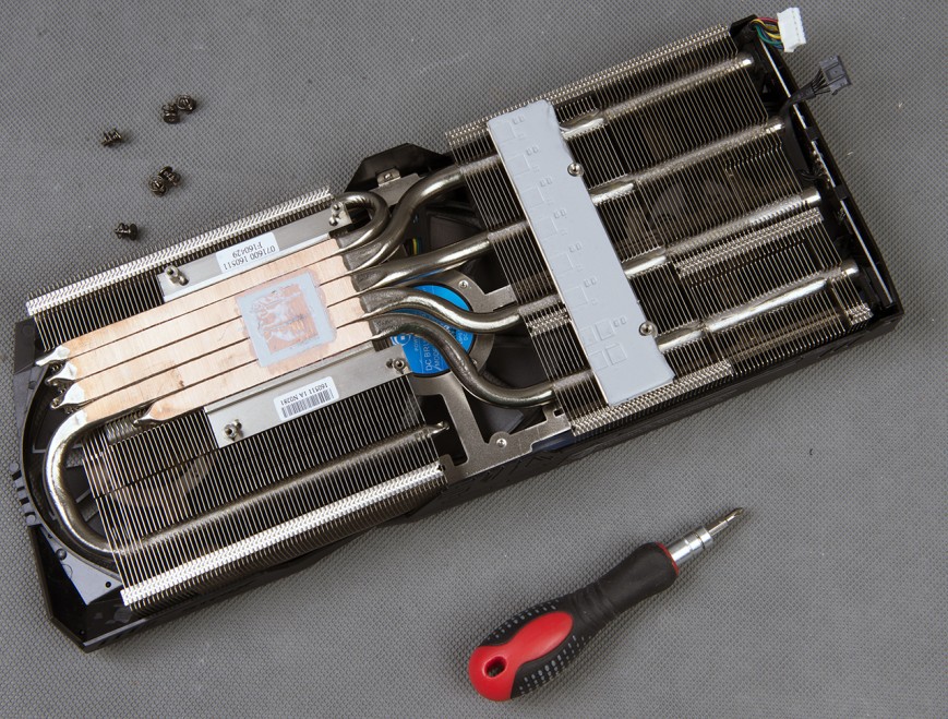 ASUS ROG Strix GTX 1070. Система охлаждения