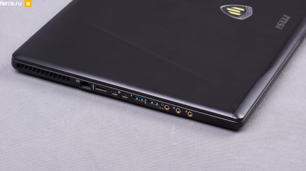 Левая грань MSI WS72 6QJ