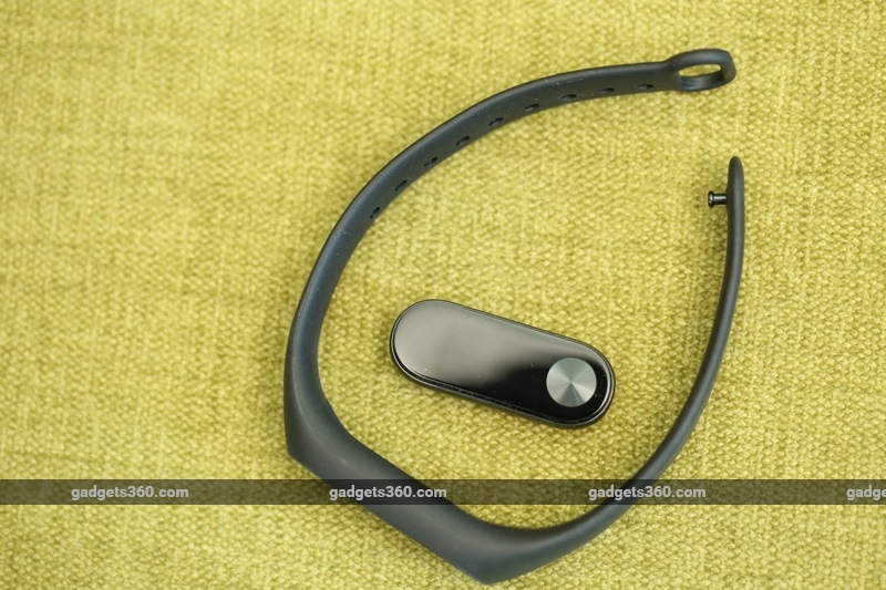 Xiaomi Mi Band 2 Review