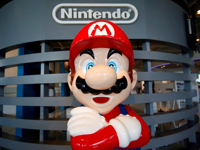 Pokemon Go Is a Hit - Is Nintendo's Super Mario Next?