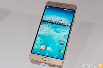 Lenovo P2 в светлом и тёмном корпусах