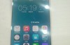 Smartphone Vivo X9 mit Dual-Front-Kamera schien auf dem Foto